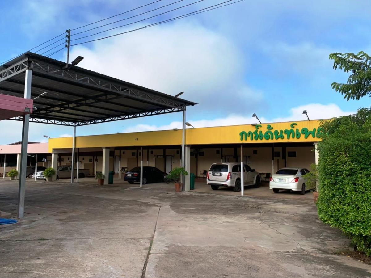 Garden Place Phetchabun Exteriör bild