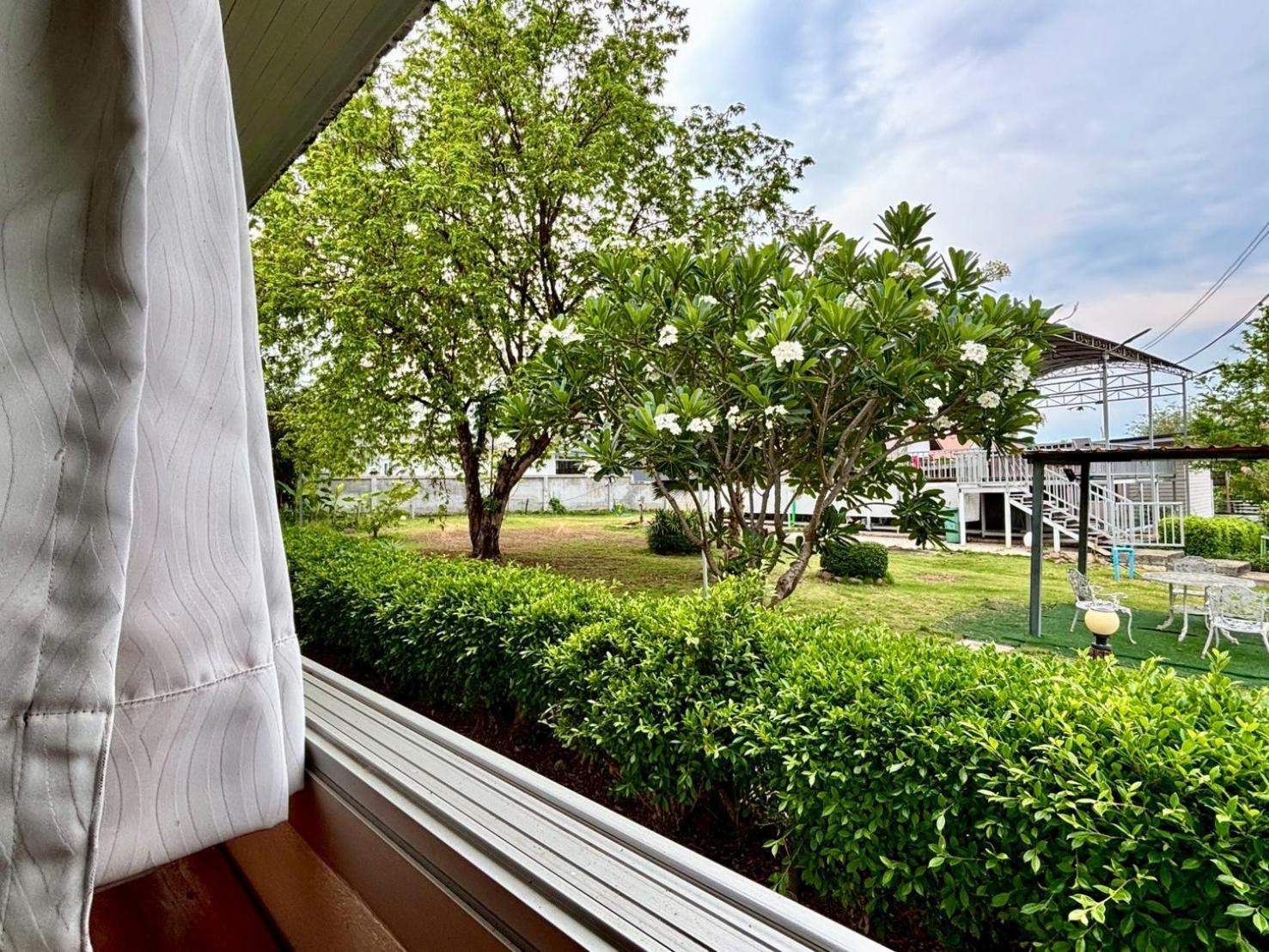 Garden Place Phetchabun Exteriör bild